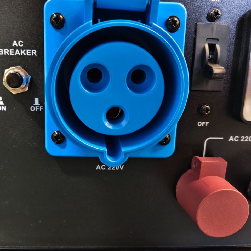 Бензиновый генератор Zammer S15000CX3