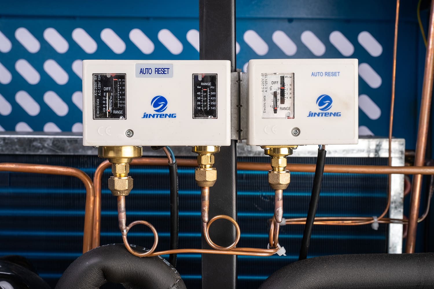 Рефрижераторный осушитель Hansmann CD-135F